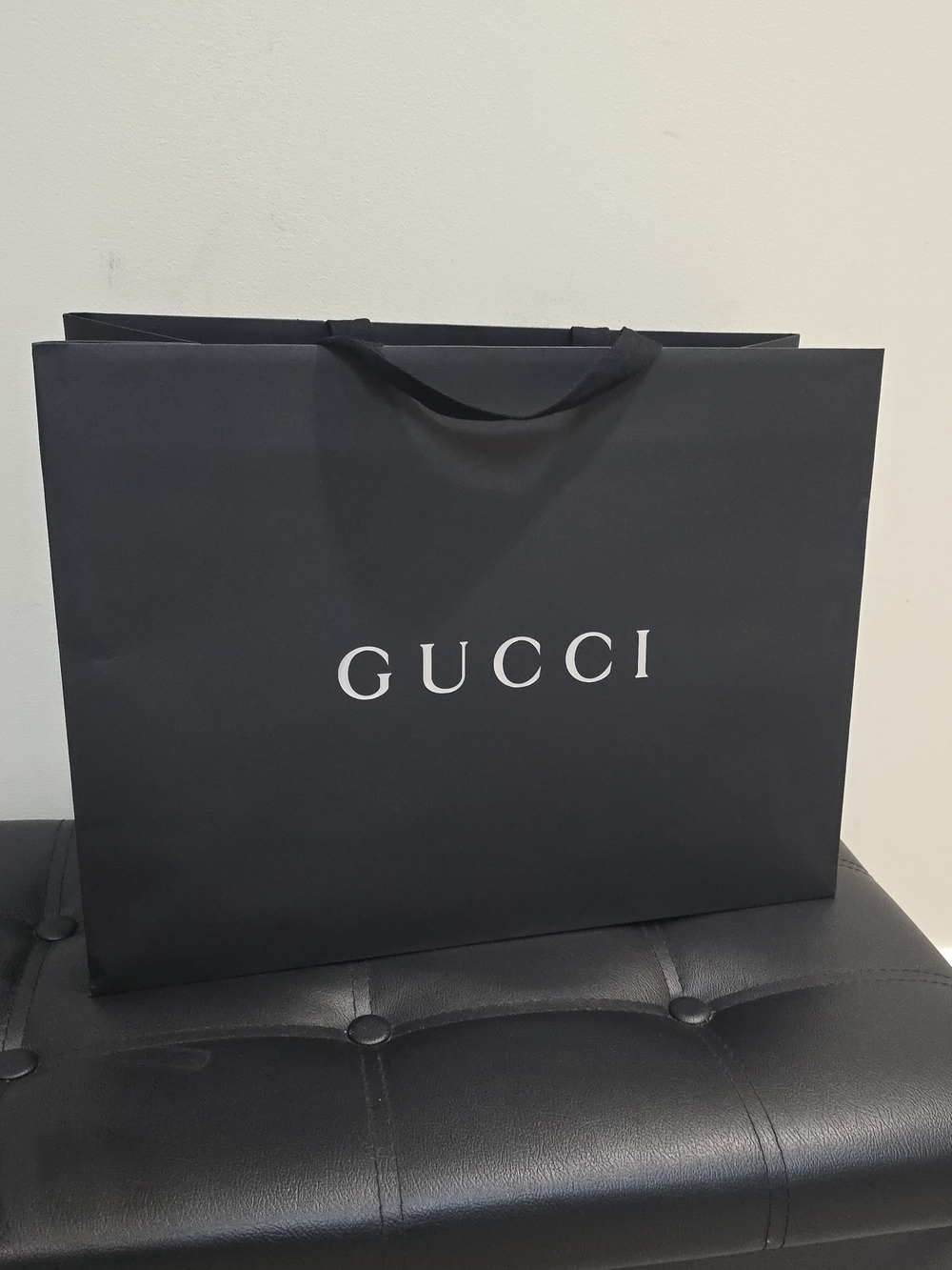 GUCCI Black Paper Shopping Bag - Large
